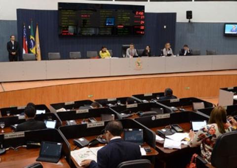 Cota parlamentar de R$ 14 mil para vereadores de Manaus é inconstitucional, decide TCE